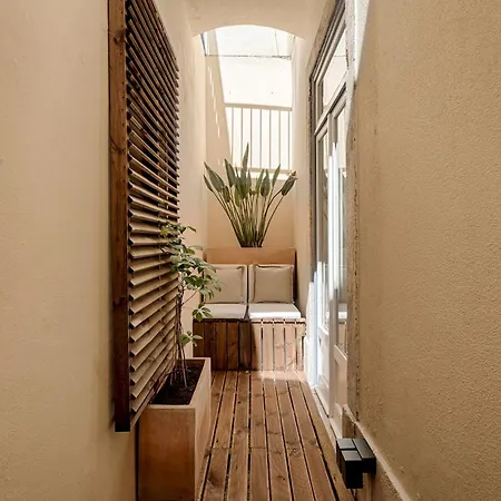 Romantic Gem In Alfama * Lisbona