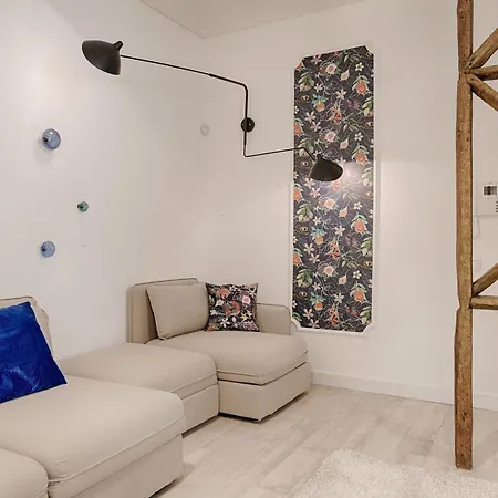 Romantic Gem In Alfama Lizbona